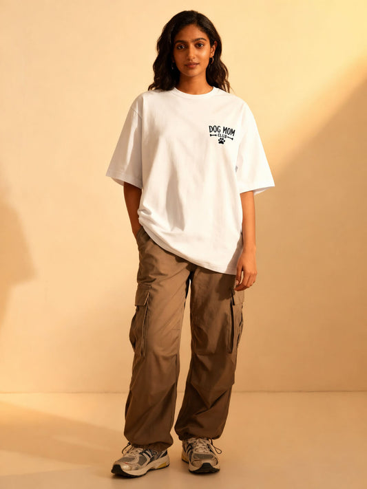Dog Mom Club Unisex Oversized Classic T-Shirt Vykra